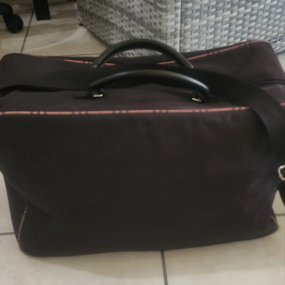 Burberry Fragrance Stylish Brown Bag‎
